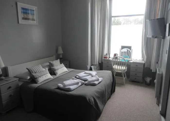 Waves In Bed & Breakfast Bournemouth